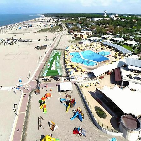 Resort Rosapineta Sud In Rosolina Mare Exterior foto